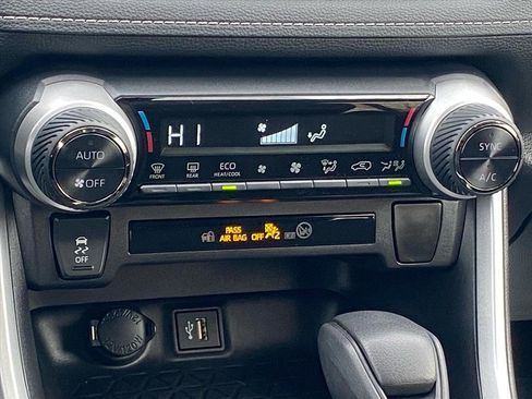 Used 2024 Toyota RAV4 XLE image 12