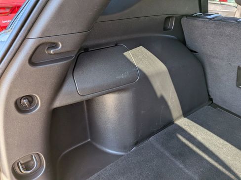 Used 2018 Chevrolet Equinox LT AWD/4WD image 36
