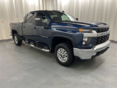 Used 2022 Chevrolet Silverado 2500 LT w/ Convenience Package image 1