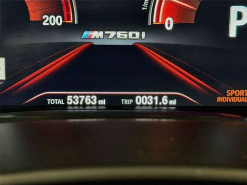 Used 2018 BMW M760i xDrive AWD/4WD image 13