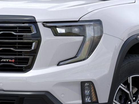 New 2025 GMC Acadia AT4 image 10