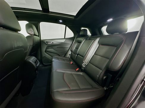 Used 2022 Chevrolet Equinox RS w/ RS Leather Package image 26