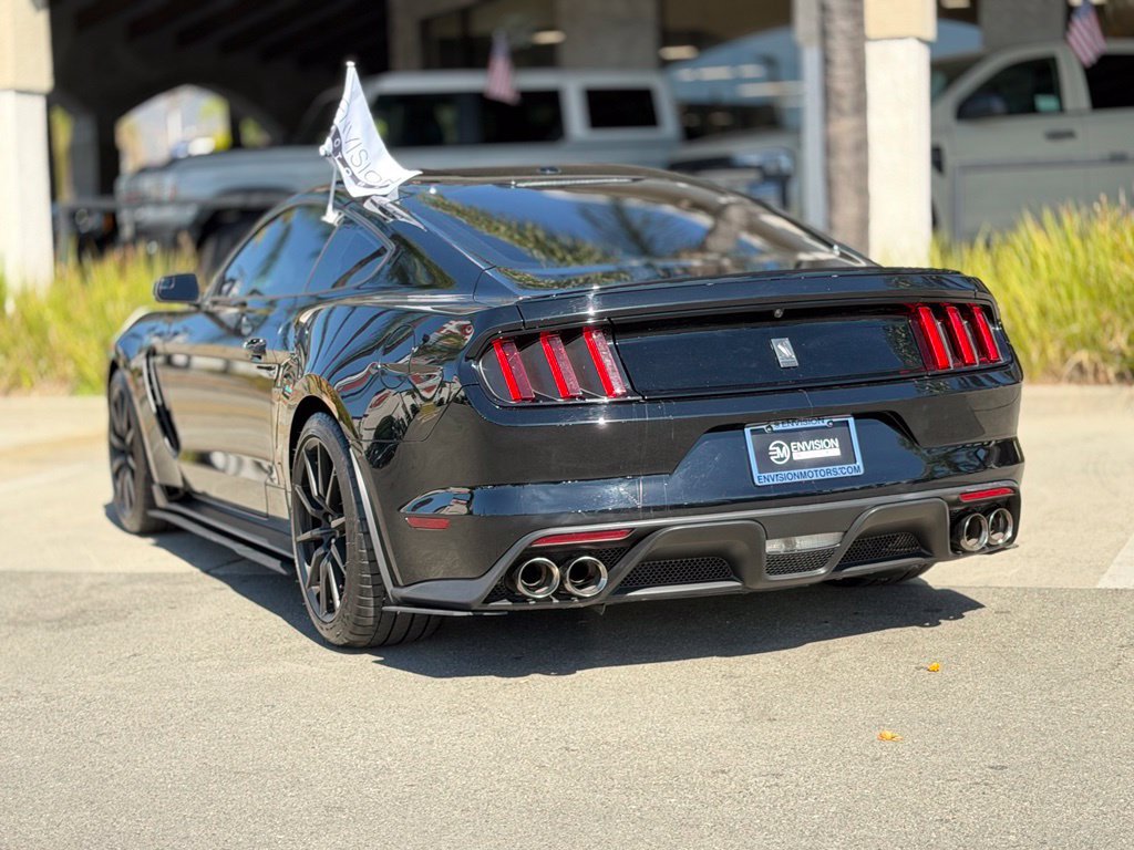 Used 2016 Ford Mustang Shelby GT350 w/ Technology Package RWD image 10