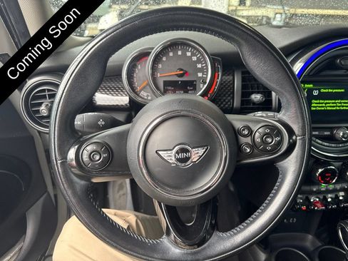 Used 2018 MINI Cooper S FWD image 11