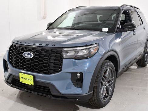 New 2026 Ford Explorer ST-Line AWD/4WD image 2