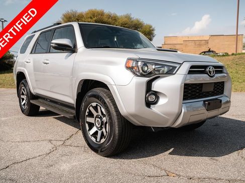 Used 2024 Toyota 4Runner TRD Off-Road Premium AWD/4WD image 10