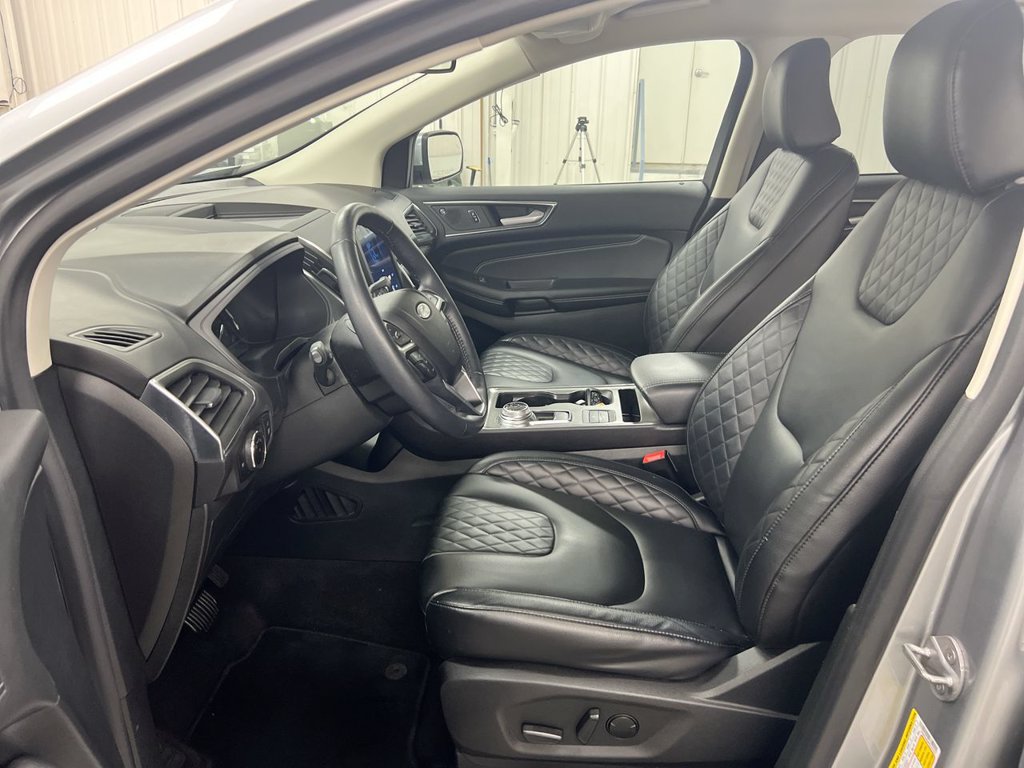 Used 2023 Ford Edge Titanium w/ Cargo Accessory Package AWD/4WD image 19
