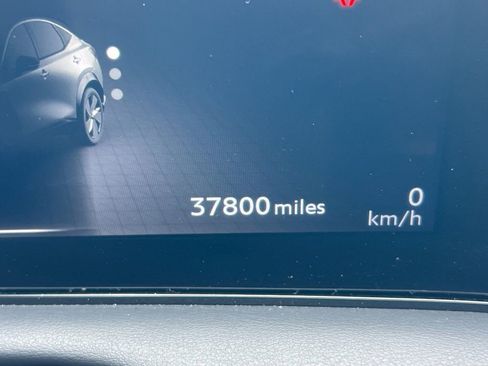 Used 2023 Nissan Ariya FWD image 25