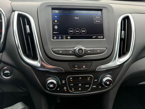 Used 2023 Chevrolet Equinox LT image 14