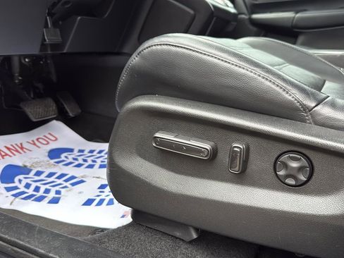 Used 2020 Honda CR-V EX-L image 12