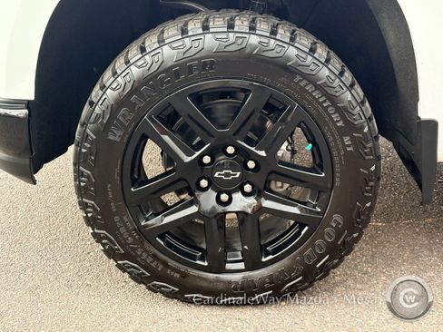 Used 2022 Chevrolet Silverado 1500 LT Trail Boss w/ Safety Package image 10