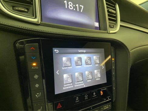 Used 2021 INFINITI QX50 Luxe w/ Appearance Package image 30