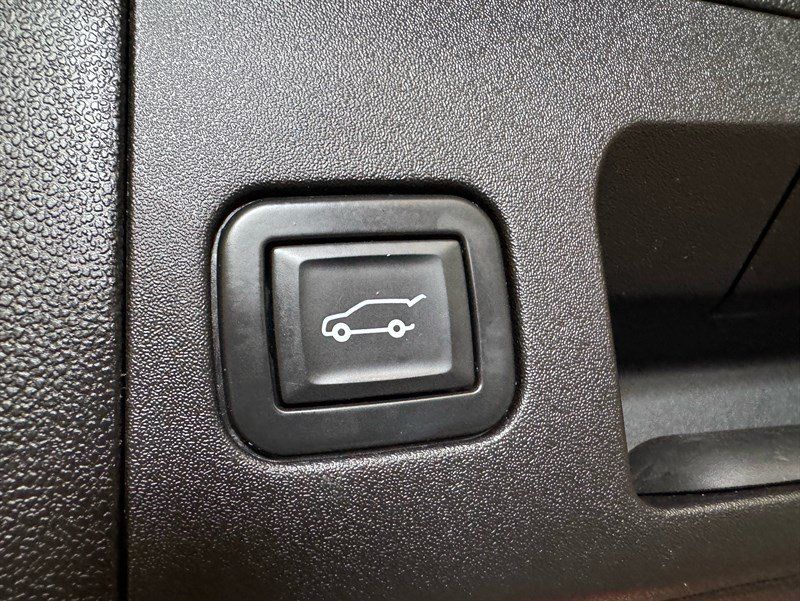 Used 2020 Cadillac XT5 Premium Luxury AWD/4WD image 27