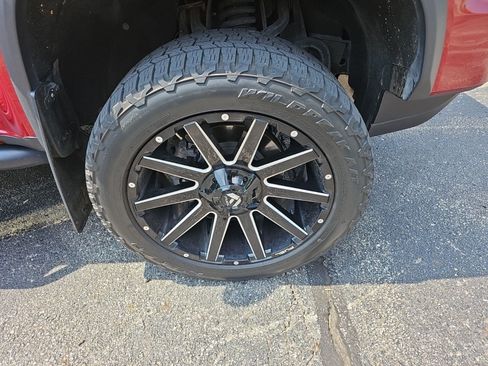 Used 2021 Chevrolet Colorado ZR2 AWD/4WD image 9