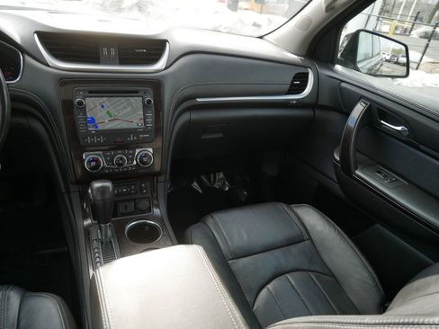 Used 2016 Chevrolet Traverse LTZ image 15