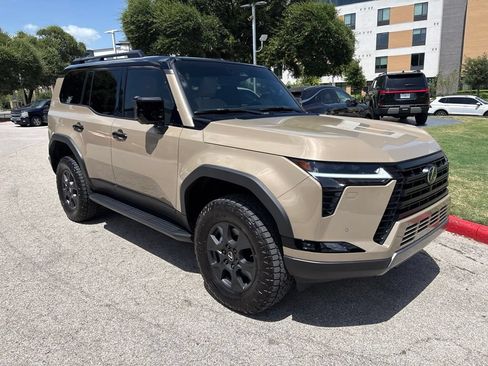 Certified 2026 Lexus GX 550 AWD/4WD image 7