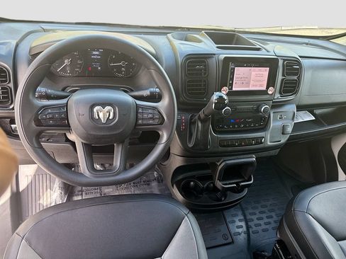 Used 2025 RAM ProMaster 2500 w/ Convenience Group FWD image 35