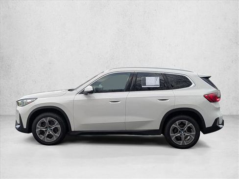 Used 2023 BMW X1 xDrive28i image 9