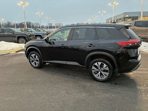 Used 2023 Nissan Rogue SV image 13