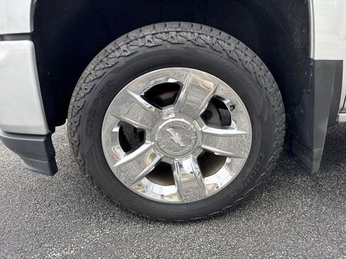 Used 2018 Chevrolet Silverado 1500 LTZ Z71 w/ LTZ Plus Package AWD/4WD image 13