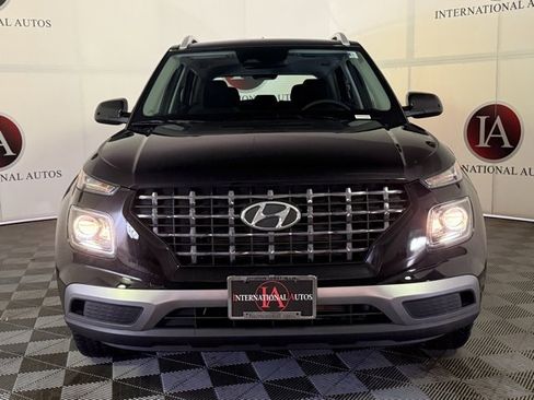 New 2026 Hyundai Venue SEL image 3