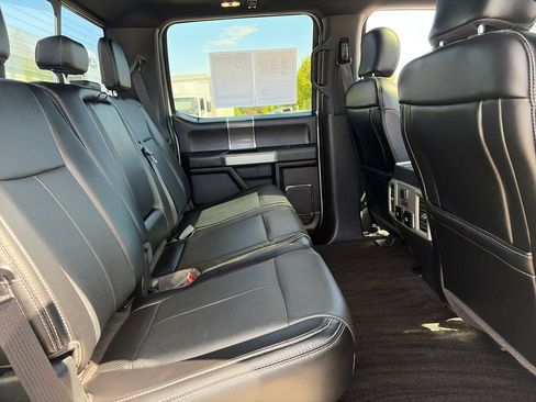 Used 2018 Ford F150 Lariat w/ Equipment Group 502A Luxury AWD/4WD image 37