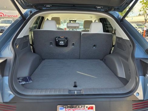 Certified 2022 Hyundai Ioniq 5 SEL w/ Cargo Package image 11