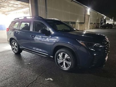 Used 2024 Subaru Ascent Premium w/ Convenience Package