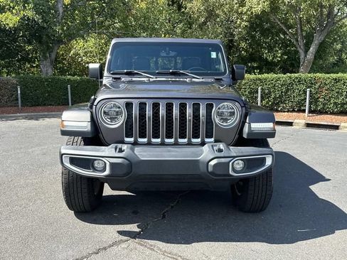 Used 2022 Jeep Gladiator Overland w/ Popular Equipment Package AWD/4WD image 6