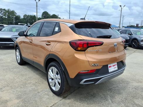 New 2026 Buick Encore GX Preferred w/ Comfort Package FWD image 5