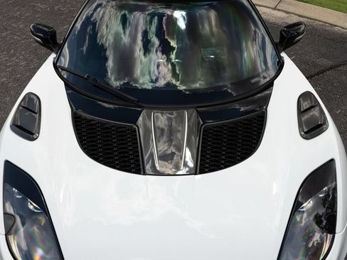 Used 2021 Lotus Evora RWD image 16