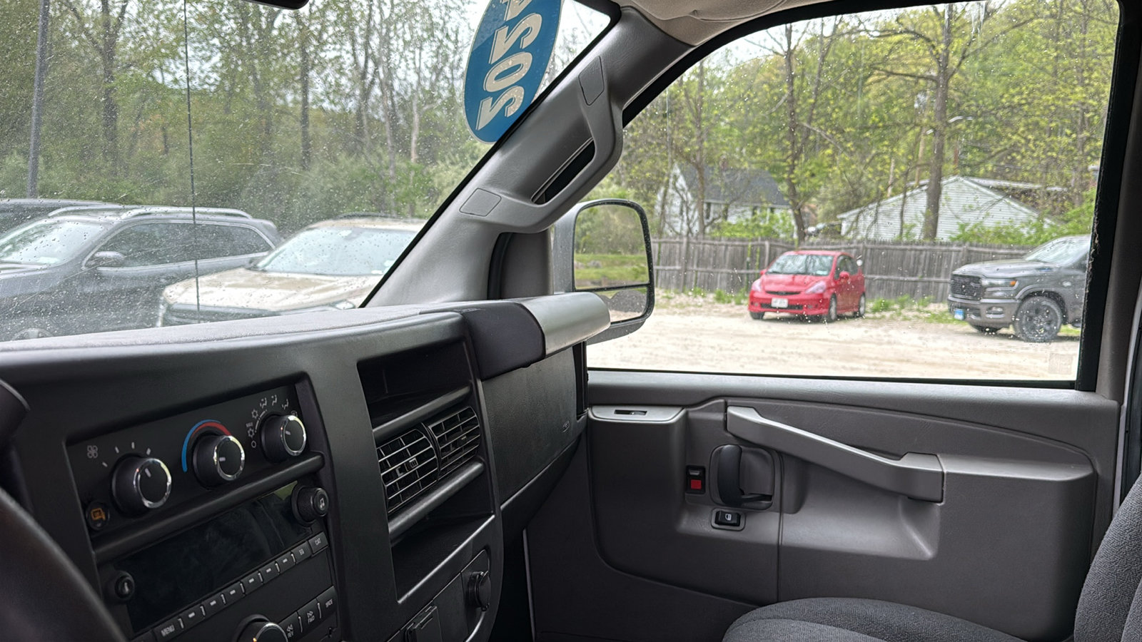 Used 2024 Chevrolet Express 2500 w/ Driver Convenience Package RWD image 21