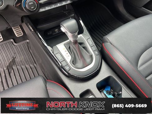 Used 2022 Kia Forte GT w/ GT2 Package image 11