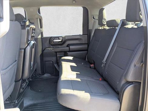 Used 2021 Chevrolet Silverado 3500 LT w/ Texas Edition image 17