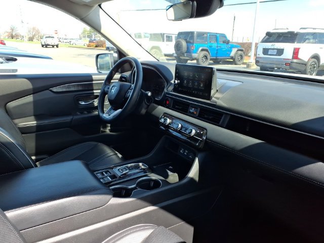 Used 2024 Honda Pilot Elite image 26