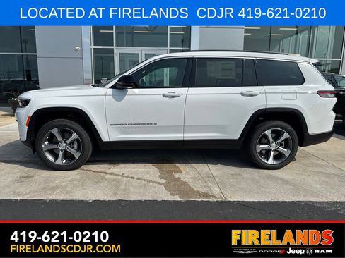 New 2026 Jeep Grand Cherokee L Limited AWD/4WD image 3