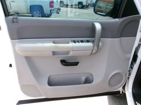 Used 2008 Chevrolet Silverado 3500 W/T AWD/4WD image 14