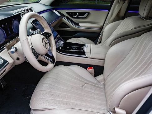 Used 2022 Mercedes-Benz S 500 S 500 image 19