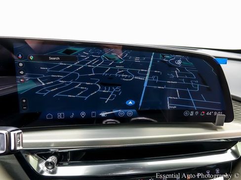 New 2025 Cadillac Lyriq Luxury image 18