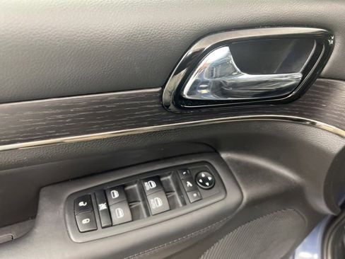 Used 2020 Jeep Grand Cherokee High Altitude image 13