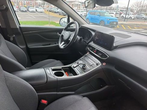 Used 2023 Hyundai Santa Fe SEL image 15