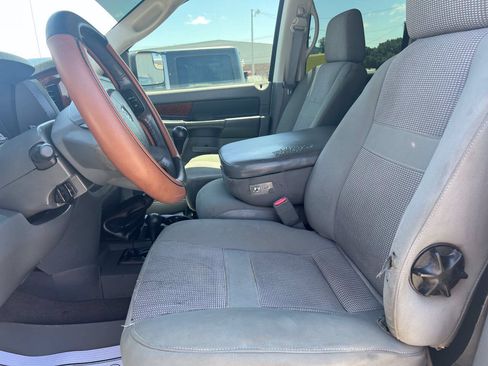 Used 2006 Dodge Ram 3500 Truck SLT AWD/4WD image 6