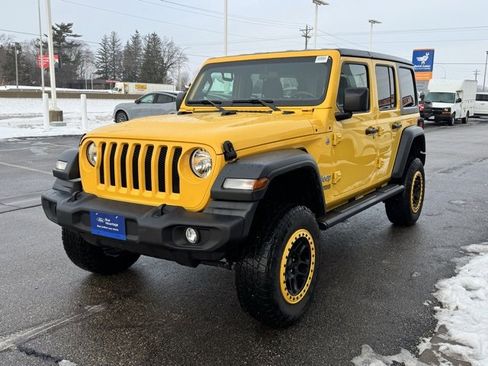 Used 2019 Jeep Wrangler Unlimited Sport S image 31