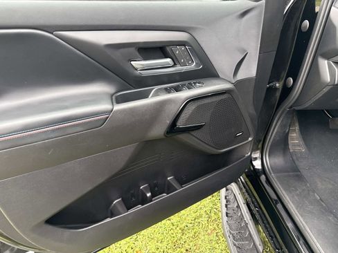 Used 2025 Chevrolet Silverado EV RST image 18