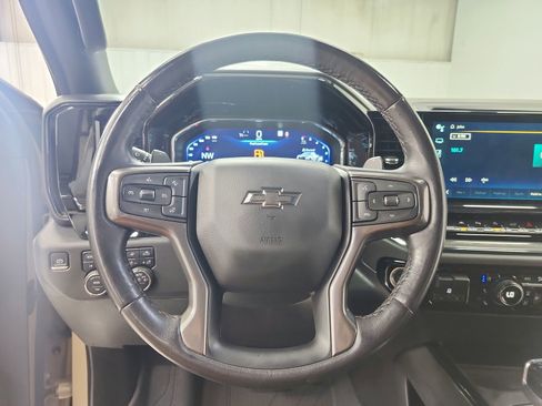 Used 2023 Chevrolet Silverado 1500 ZR2 w/ Technology Package AWD/4WD image 24