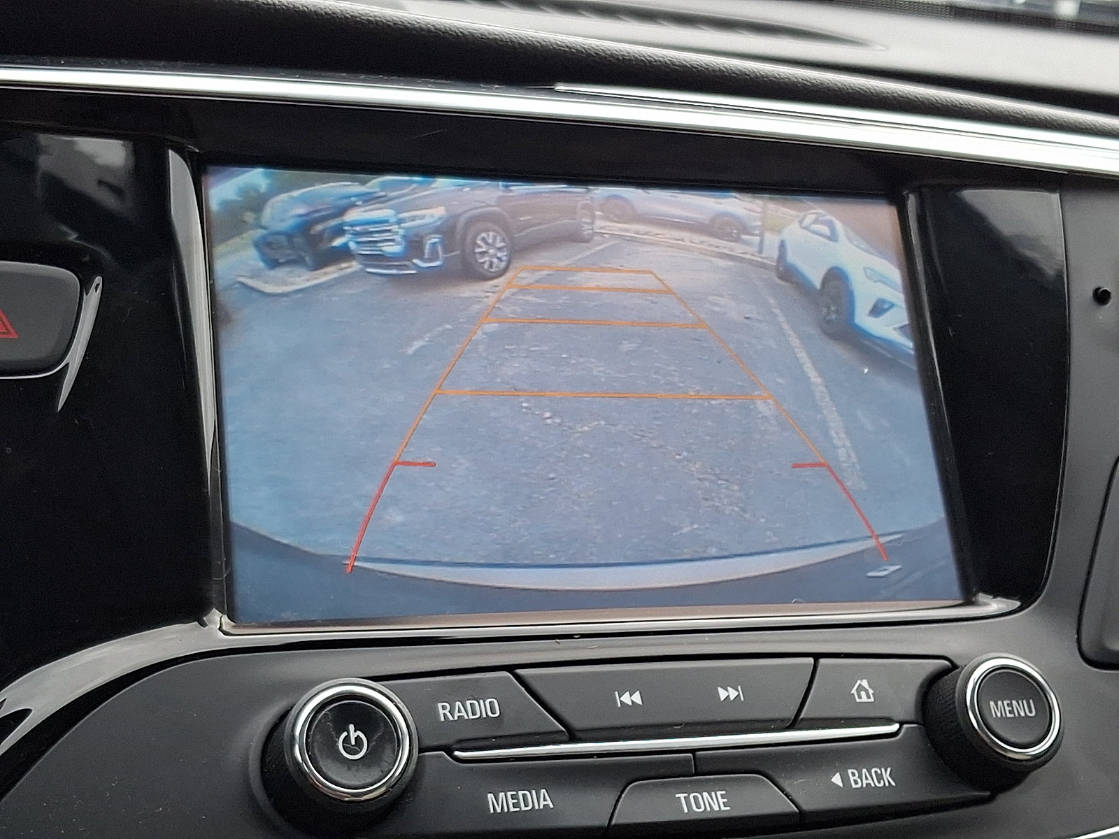 Used 2018 Buick Envision Preferred FWD image 18