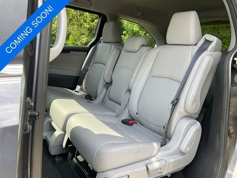 Used 2018 Honda Odyssey EX-L image 5