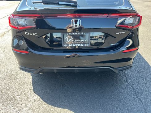 Used 2025 Honda Civic Sport image 24