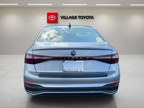 Used 2025 Volkswagen Jetta S FWD image 4