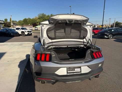 Used 2024 Ford Mustang Premium RWD image 7
